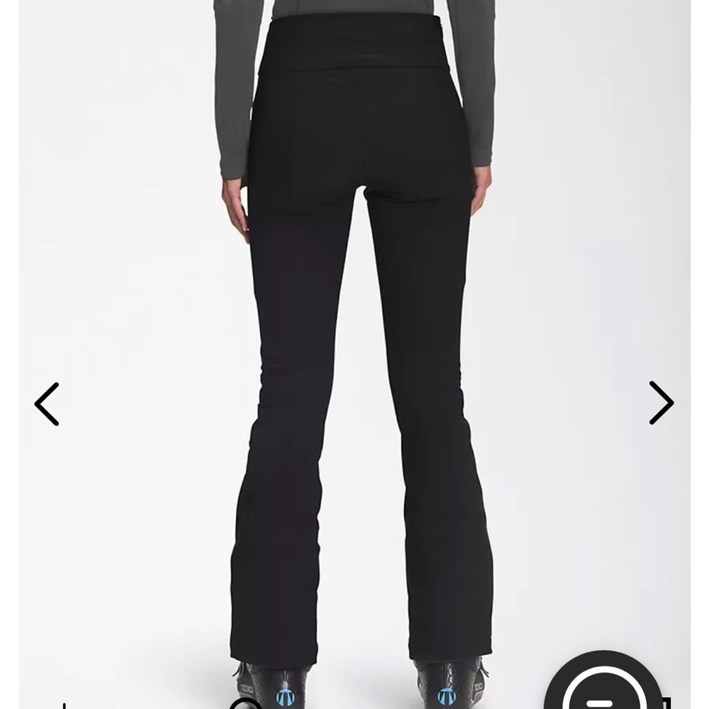 North Face women’s snow pants. Size is XS. Black
